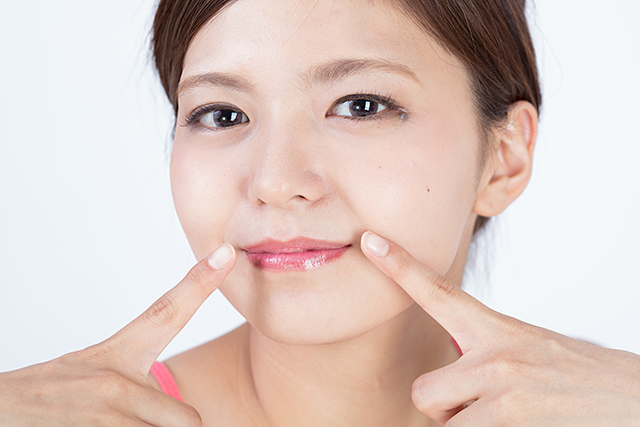 自然で大きな表情が看護をスムーズにする 表情筋を鍛えるトレーニング方法 ナースときどき女子