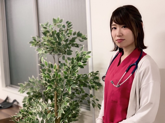 訪問看護師になれて幸せです 目指すのは家族の一員のような看護師 訪問看護師インタビュー 平川 梨子さん ナースときどき女子