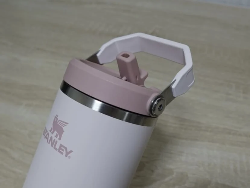 STANLEY タンブラーのストローが便利